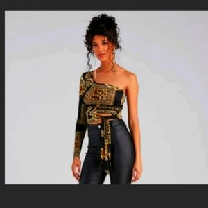 Tie Waist Printed Top 🔥🔥❤️New with tags 👌